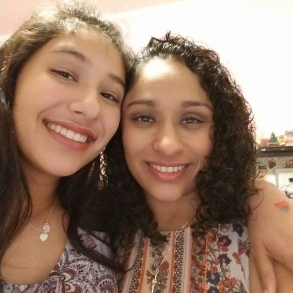 Meet your Posher, Jeniffer - Picture 1 of 1